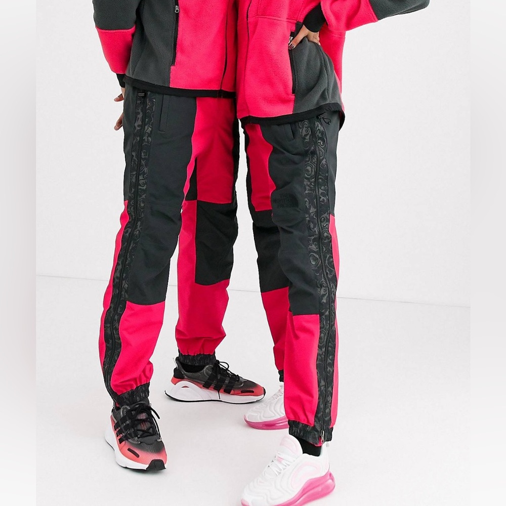 NWT Unisex The North Face 94 Rage Rain Pant